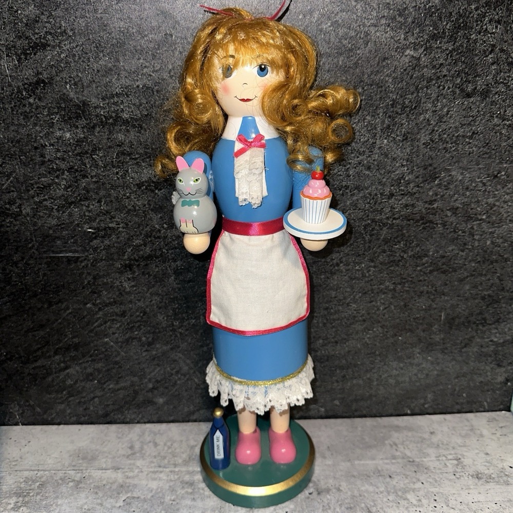 ALICE IN WONDERLAND NUTCRACKER Alice